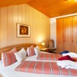 Schlafzimmer%2001